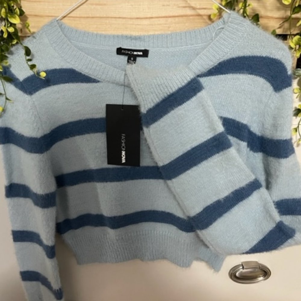 FASHION NOVA | CROPPED STRIPED SWEATER